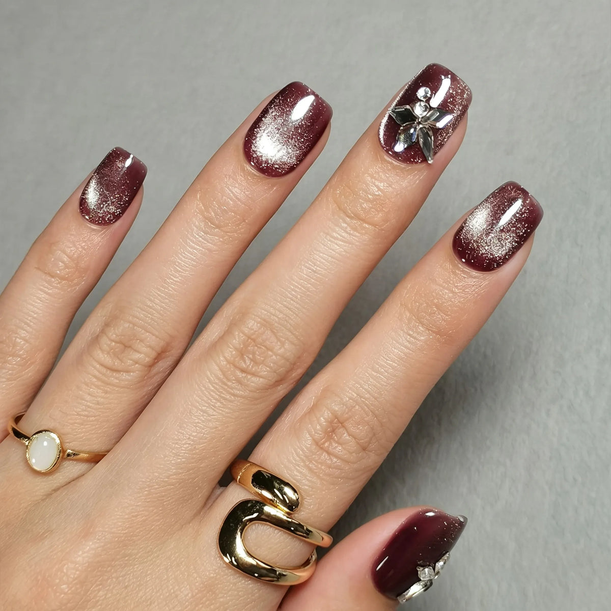 30Pink gel nail polish, Maillard glass beads, five-pointed star design, handmade cat-eye false nails, nail art stickers, and press-on nails